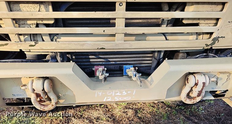 image for item DQ0334 1999 Stewart & Stevenson M 1079  truck cab and chassis