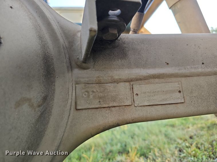 image for item DQ0334 1999 Stewart & Stevenson M 1079  truck cab and chassis