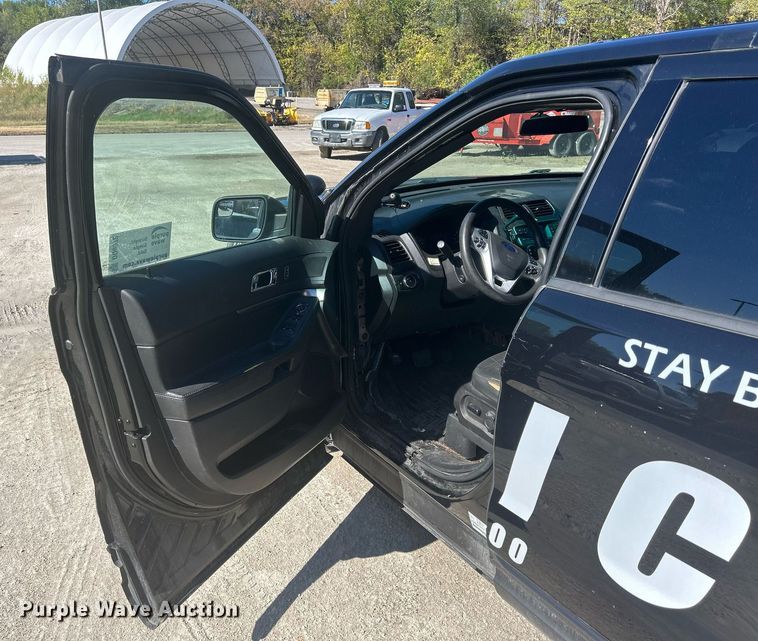 image for item DQ0972 2015 Ford Explorer Police Interceptor  SUV