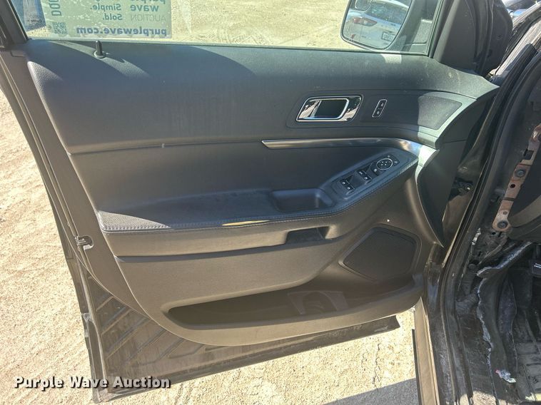 image for item DQ0972 2015 Ford Explorer Police Interceptor  SUV