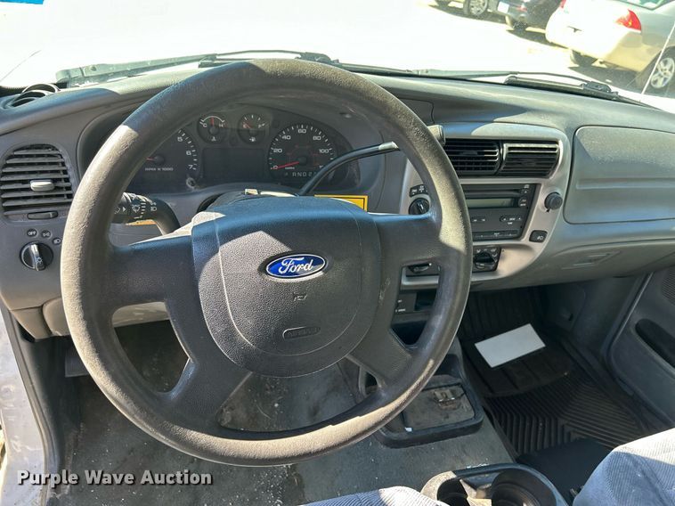 image for item DQ0979 2005 Ford Ranger XLT  SuperCab pickup truck