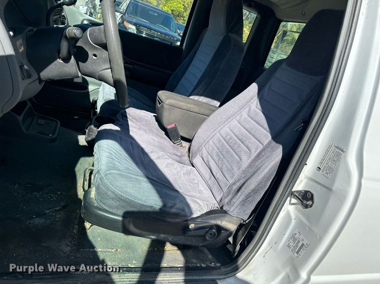 image for item DQ0979 2005 Ford Ranger XLT  SuperCab pickup truck