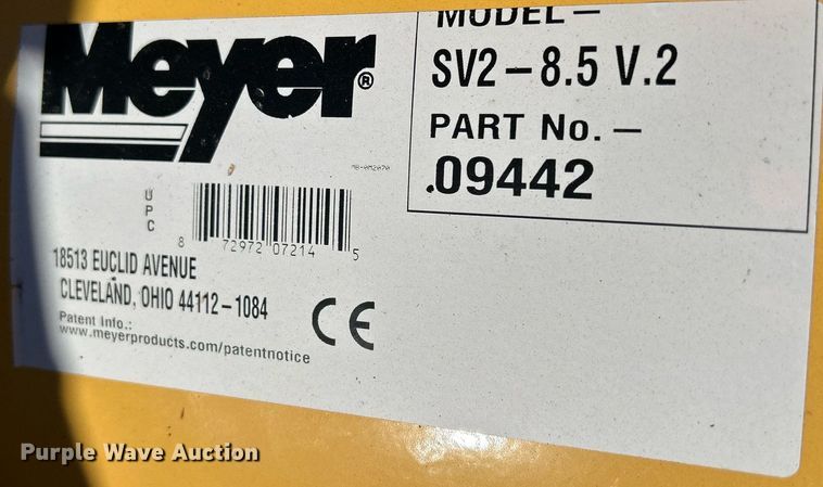 image for item DQ0980 Meyer Super V-2  snow plow