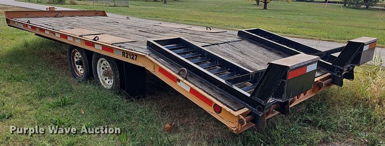 image for item DR5846 2005 Redi Haul  equipment trailer