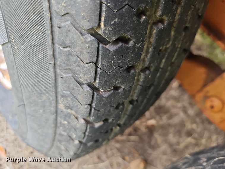 image for item DR5846 2005 Redi Haul  equipment trailer