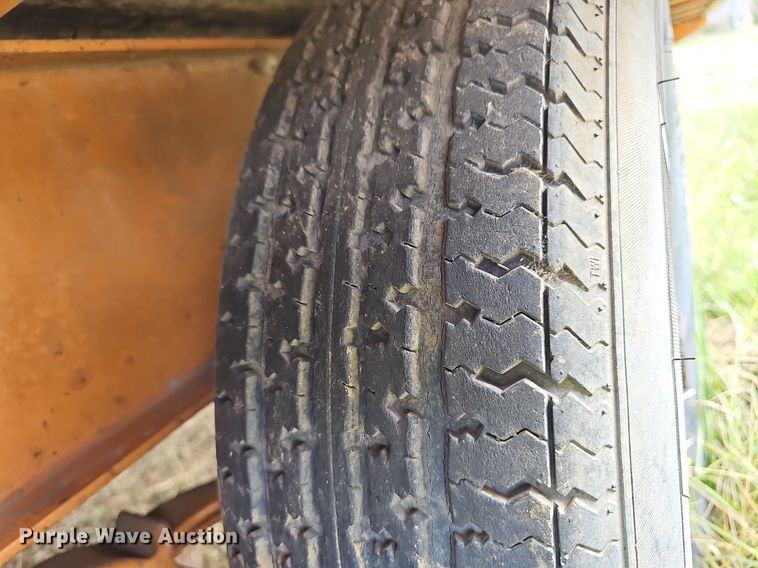 image for item DR5846 2005 Redi Haul  equipment trailer