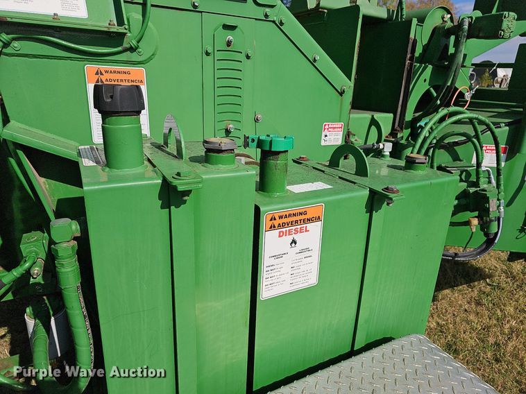 image for item DR5848 2006 Bandit 1290H  wood chipper