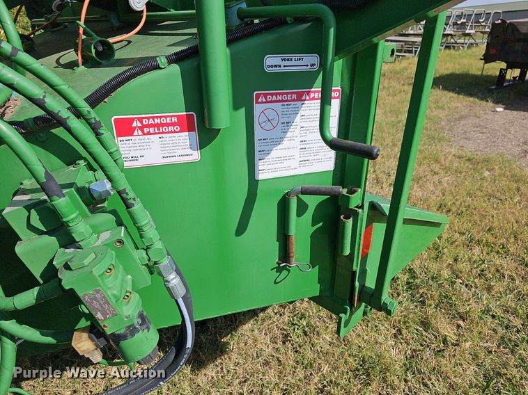 image for item DR5848 2006 Bandit 1290H  wood chipper