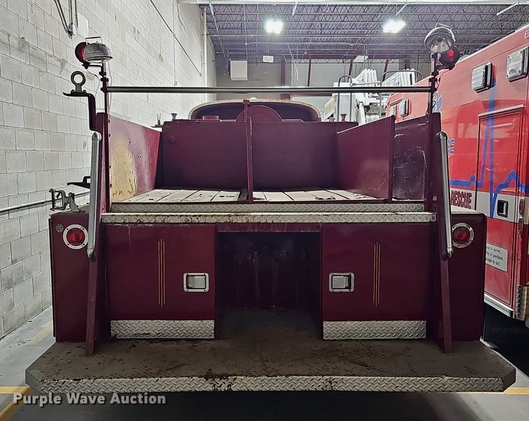 image for item DS5652 1962 American LaFrance  pumper fire truck