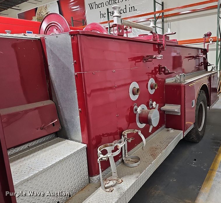 image for item DS5652 1962 American LaFrance  pumper fire truck