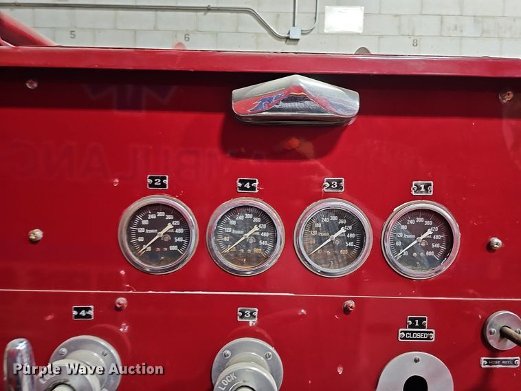 image for item DS5652 1962 American LaFrance  pumper fire truck