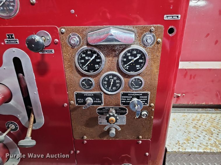 image for item DS5652 1962 American LaFrance  pumper fire truck