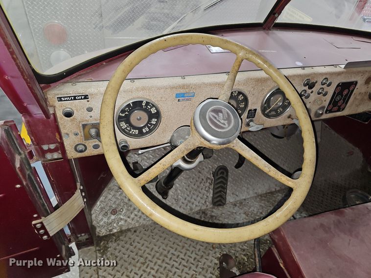 image for item DS5652 1962 American LaFrance  pumper fire truck