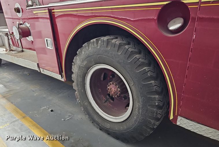 image for item DS5652 1962 American LaFrance  pumper fire truck