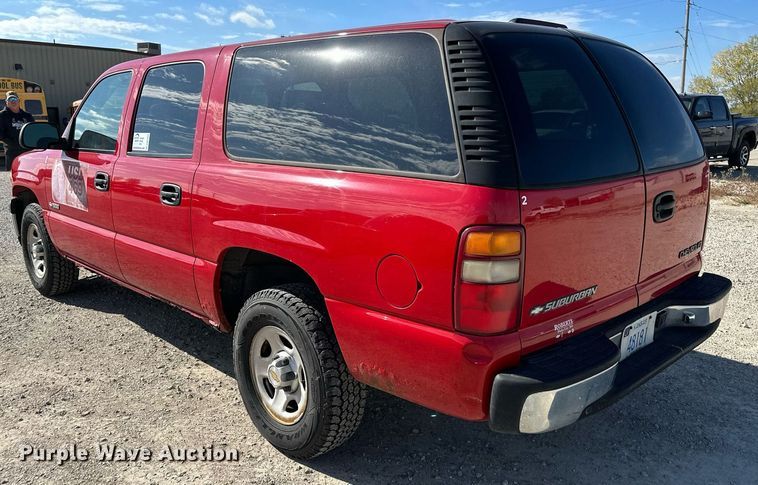 image for item DW2885 2000 Chevrolet Suburban 1500  SUV