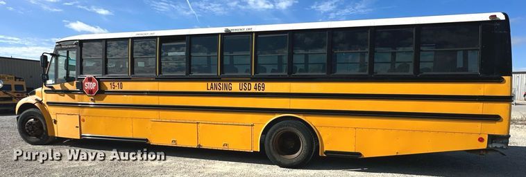 image for item DW2886 2010 Thomas B2  school bus