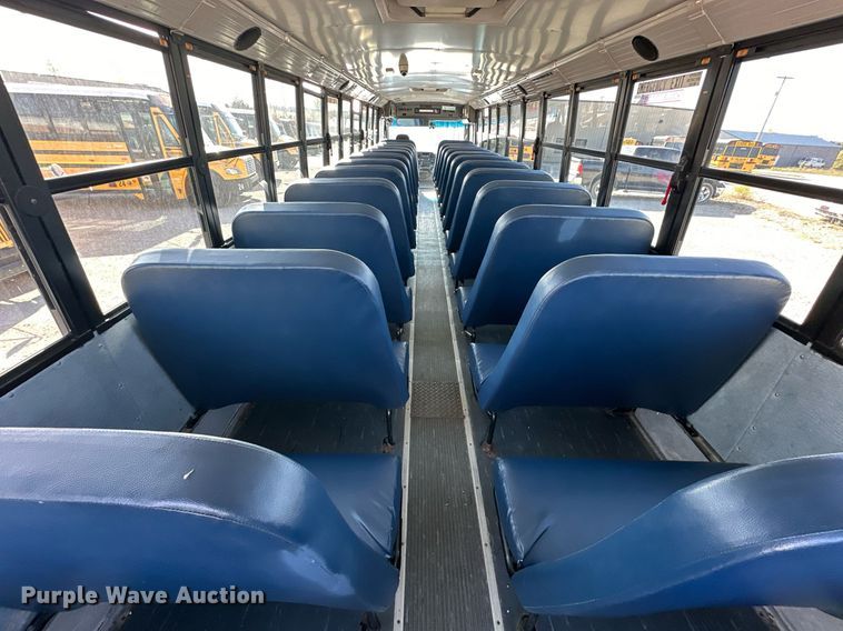 image for item DW2886 2010 Thomas B2  school bus