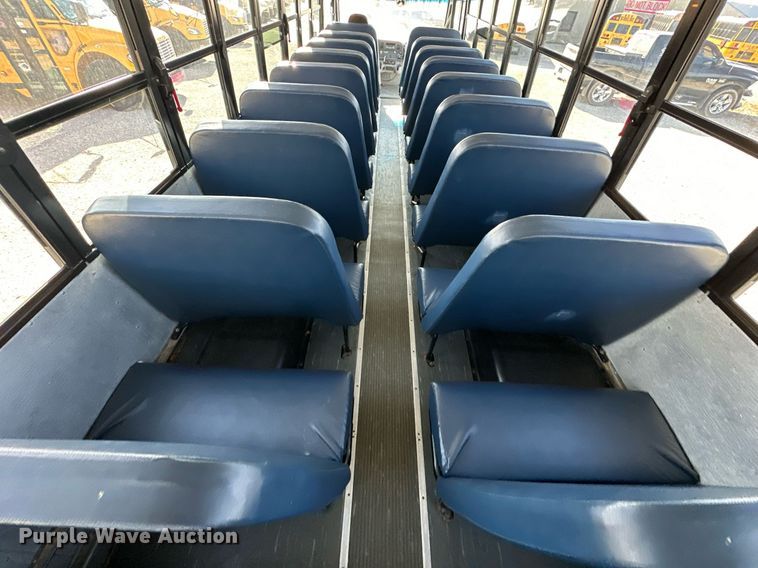 image for item DW2886 2010 Thomas B2  school bus