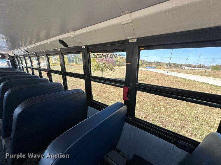 image for item DW2888 2007 Thomas B2  school bus