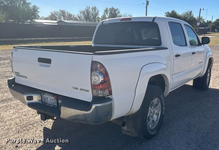 image for item IU9035 2009 Toyota Tacoma  Double Cab pickup truck