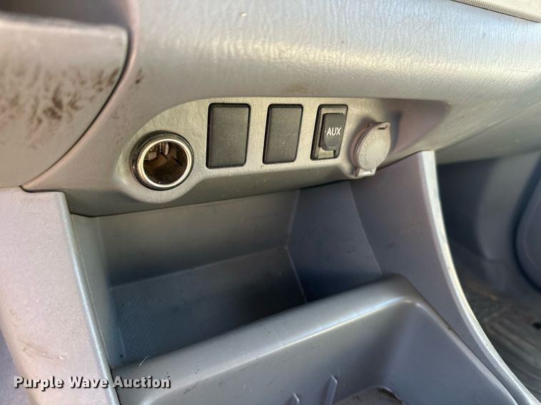 image for item IU9035 2009 Toyota Tacoma  Double Cab pickup truck