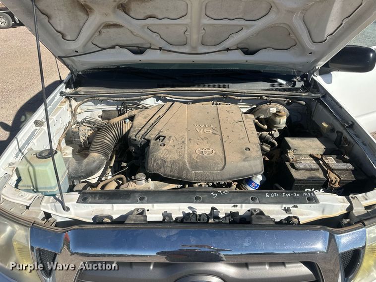 image for item IU9035 2009 Toyota Tacoma  Double Cab pickup truck