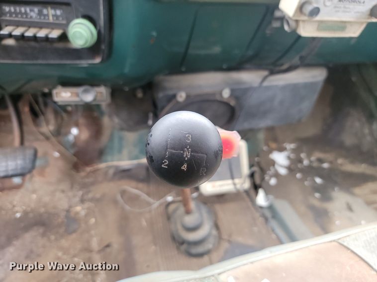 image for item JG9696 1975  Chevrolet CE619  dump flatbed truck