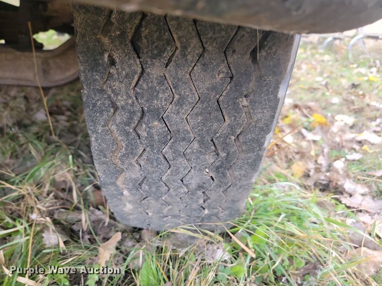 image for item JG9696 1975  Chevrolet CE619  dump flatbed truck