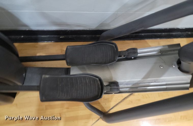 image for item JG9715 Precor EFX546  elliptical