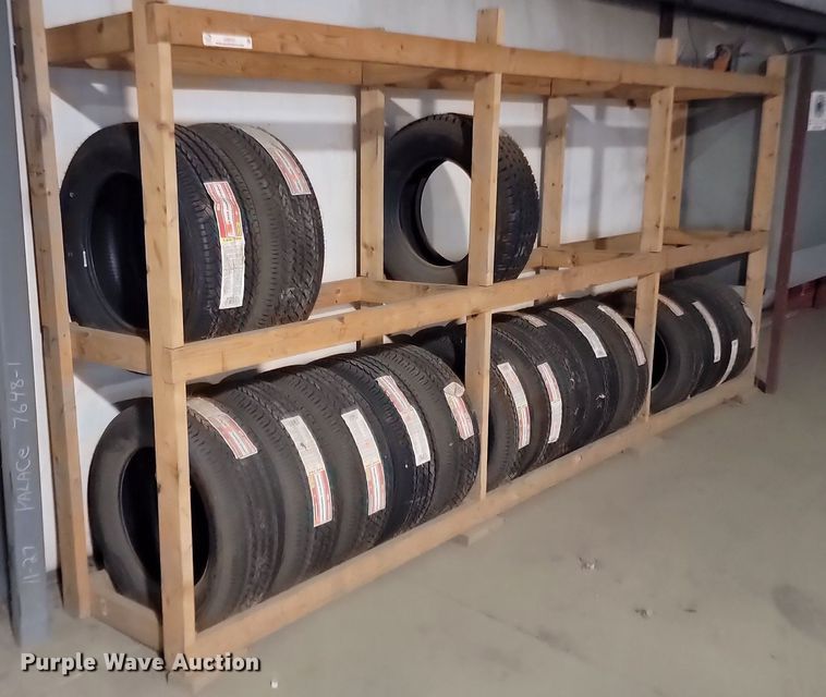 image for item JG9721 (17) P225/60R17 tires