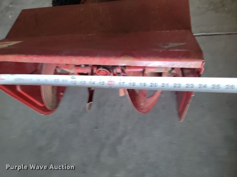 image for item JG9723 Snapper 8242  snow blower