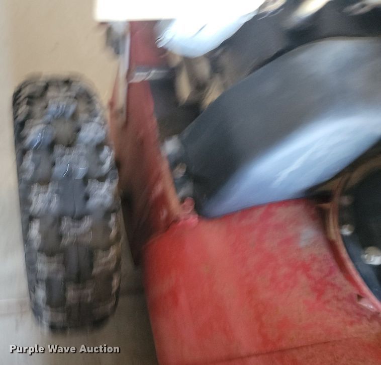 image for item JG9723 Snapper 8242  snow blower