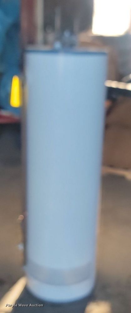 image for item JG9726 Hot water heater