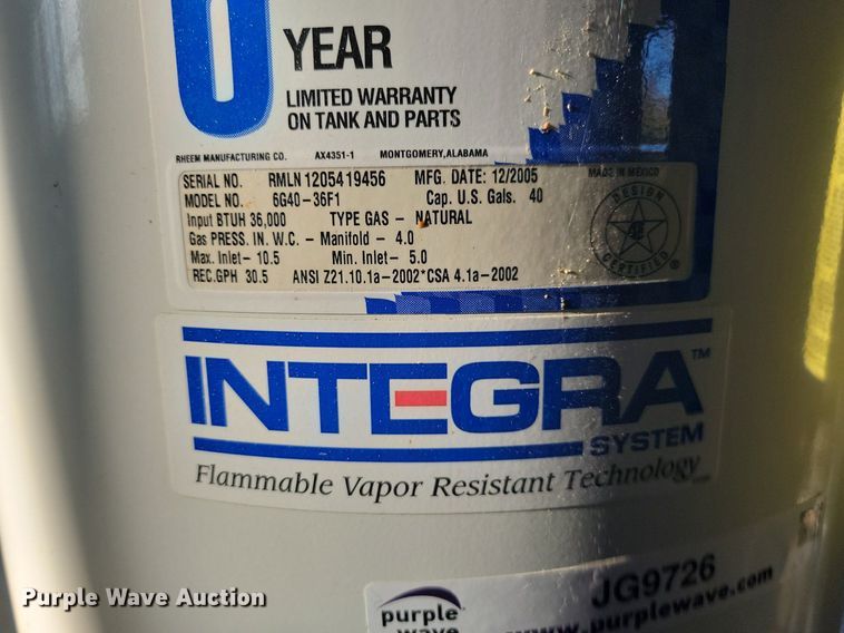 image for item JG9726 Hot water heater