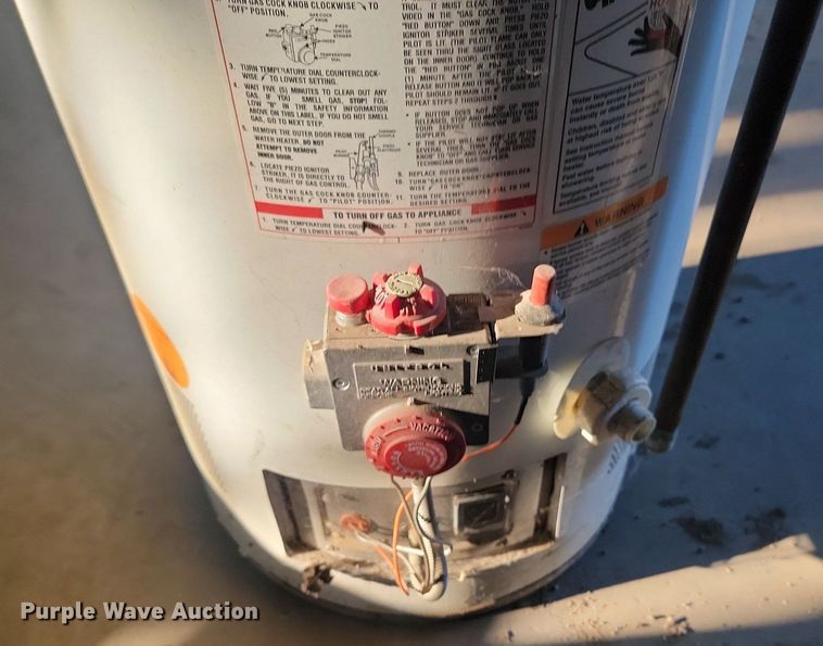 image for item JG9726 Hot water heater