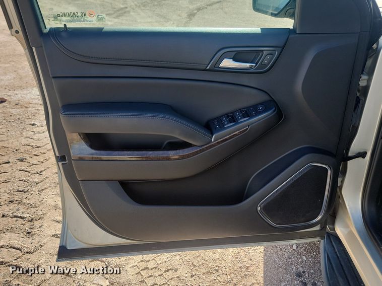 image for item JG9749 2017 Chevrolet Suburban  SUV