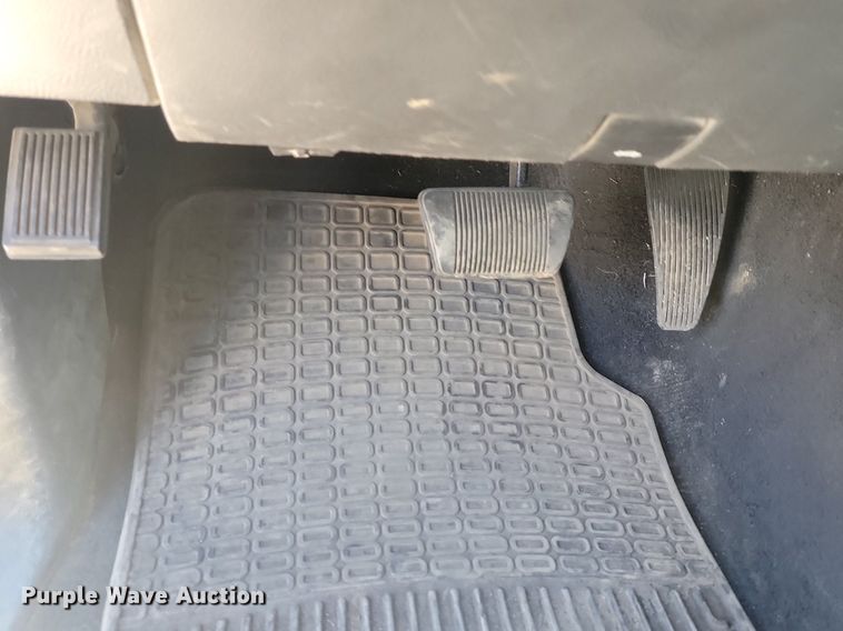 image for item JG9758 2012 Dodge Ram 1500  Quad Cab pickup truck