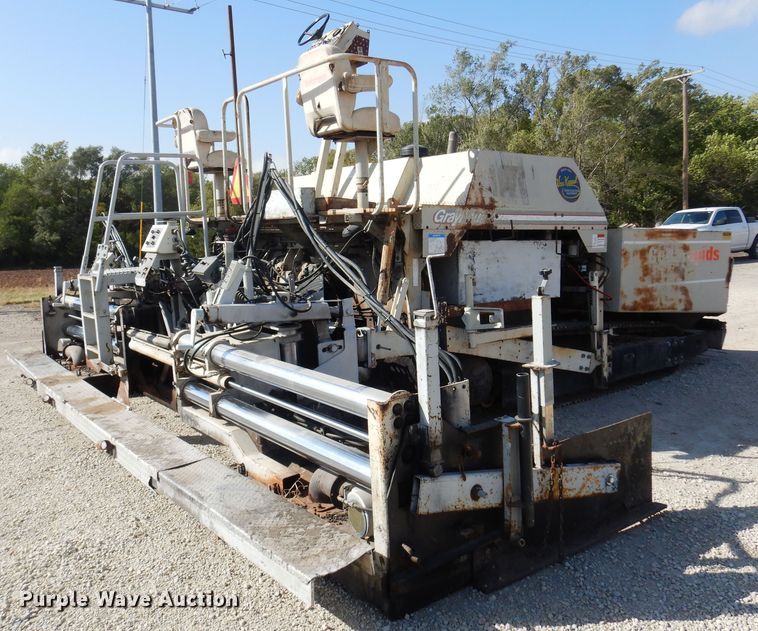 image for item KD9182 1997 Cedarapids CR461  paver