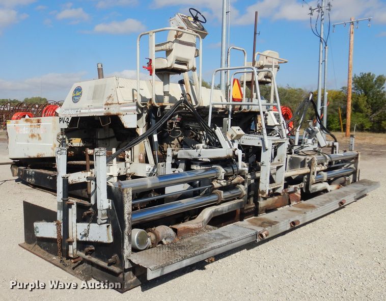 image for item KD9182 1997 Cedarapids CR461  paver