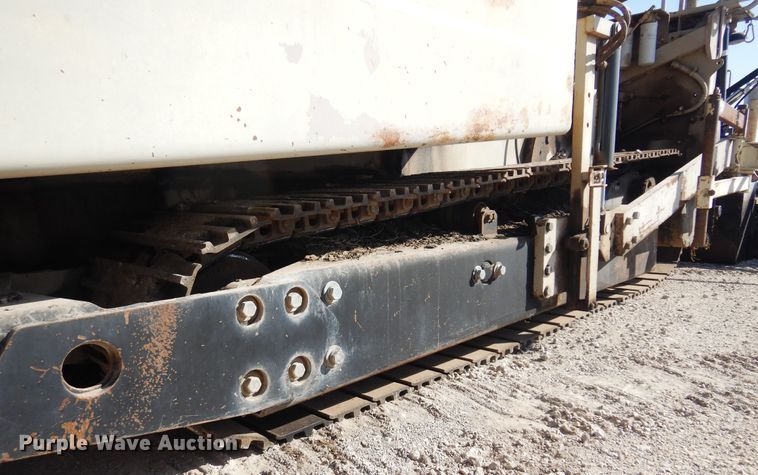 image for item KD9182 1997 Cedarapids CR461  paver