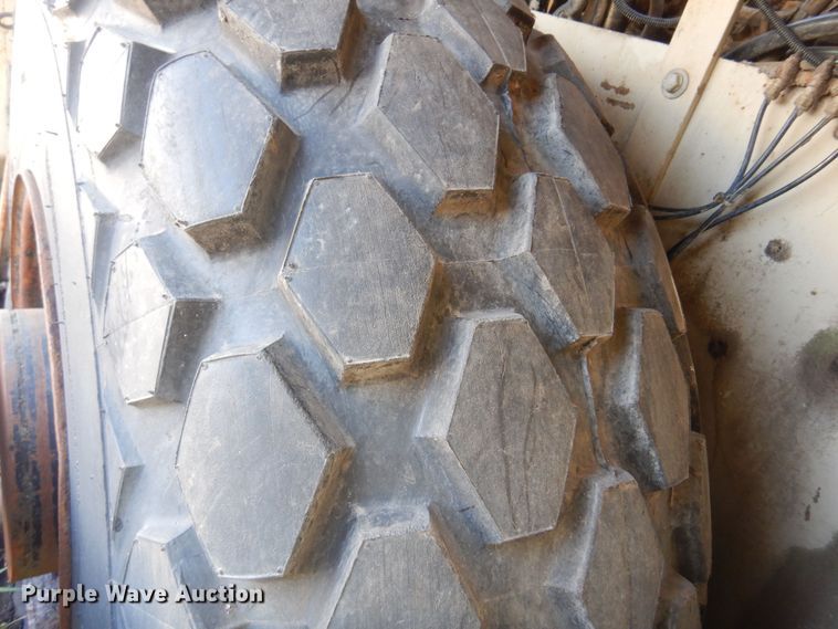 image for item KD9184 1989 Cedarapids CR451  paver