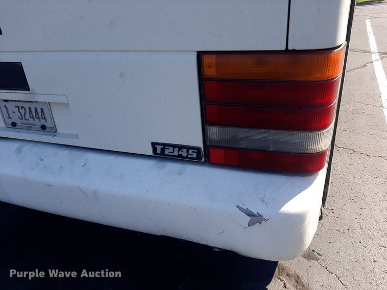 image for item KD9224 2003 Van Hool T2145  coach bus