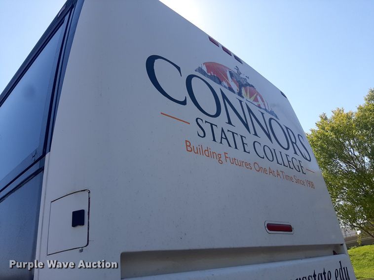 image for item KD9224 2003 Van Hool T2145  coach bus