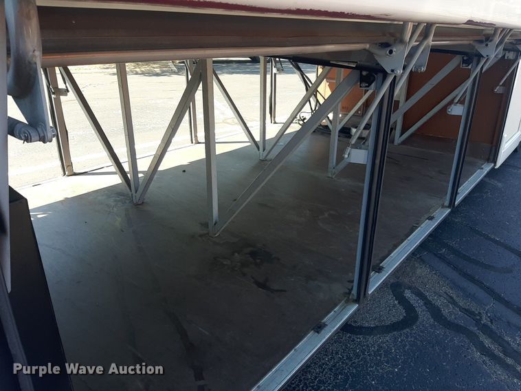 image for item KD9224 2003 Van Hool T2145  coach bus