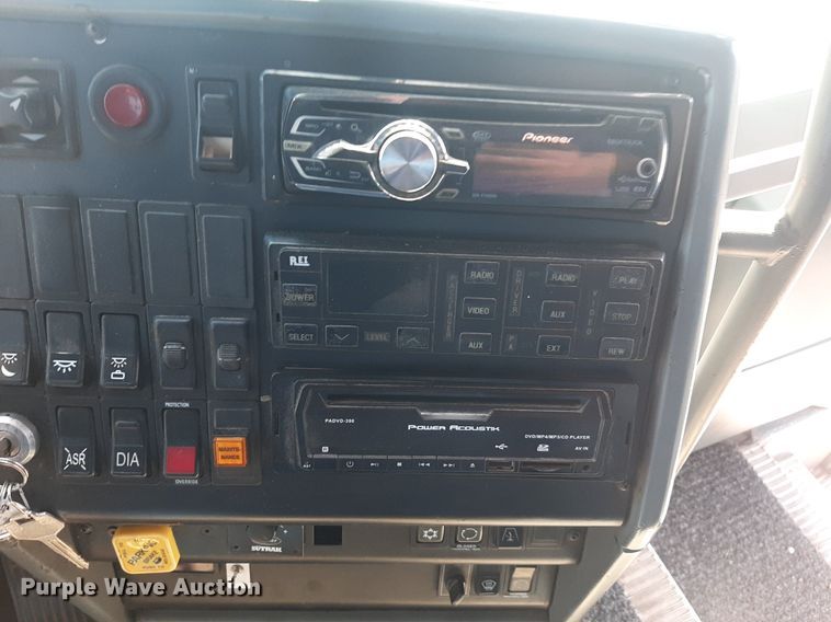 image for item KD9224 2003 Van Hool T2145  coach bus