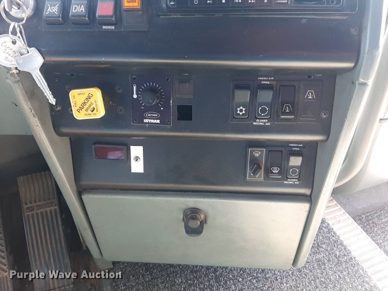 image for item KD9224 2003 Van Hool T2145  coach bus