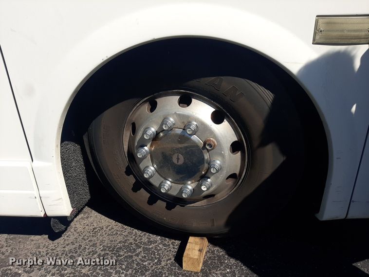 image for item KD9224 2003 Van Hool T2145  coach bus