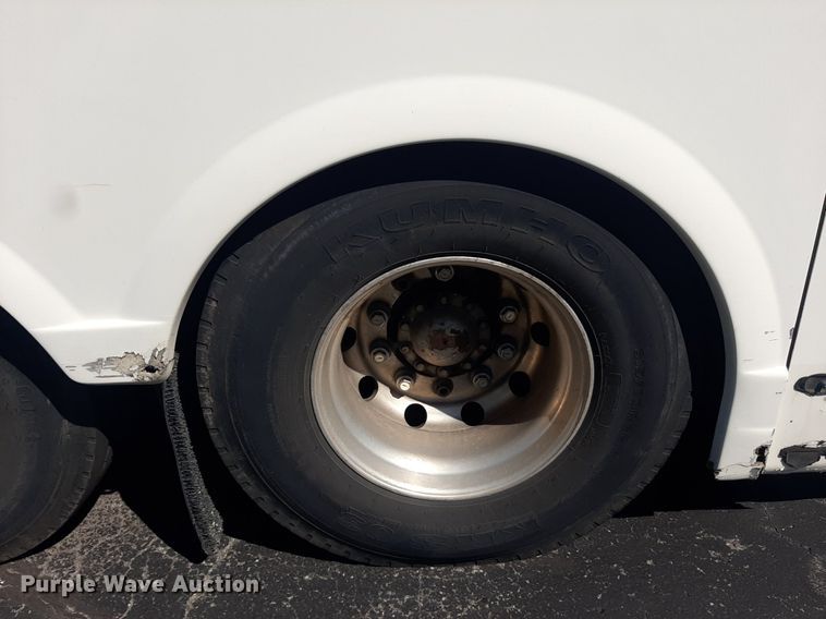 image for item KD9224 2003 Van Hool T2145  coach bus