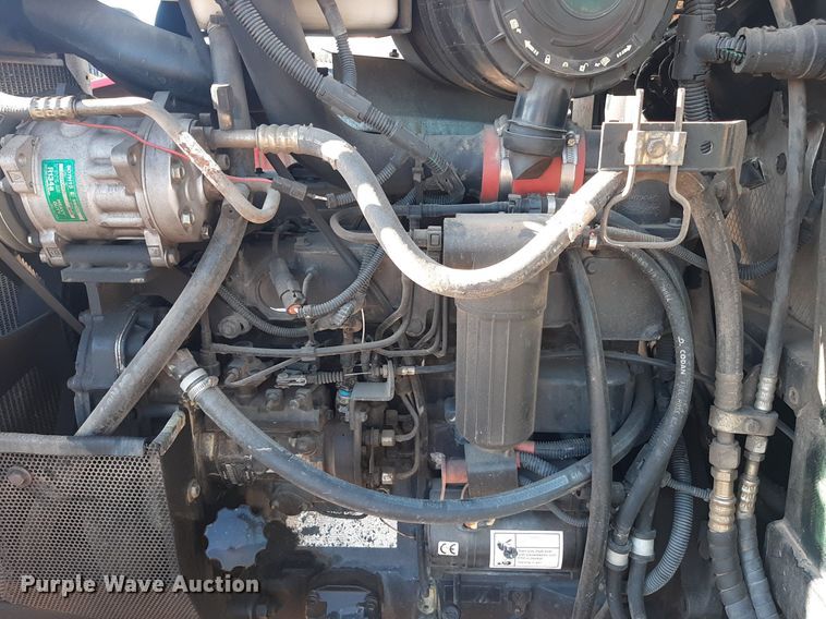 image for item KD9233 2005 Massey Ferguson 5460  MFWD tractor