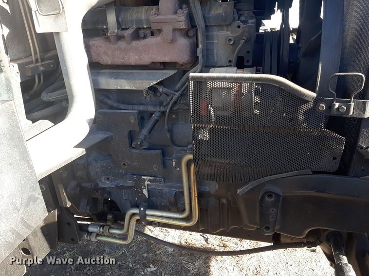 image for item KD9233 2005 Massey Ferguson 5460  MFWD tractor